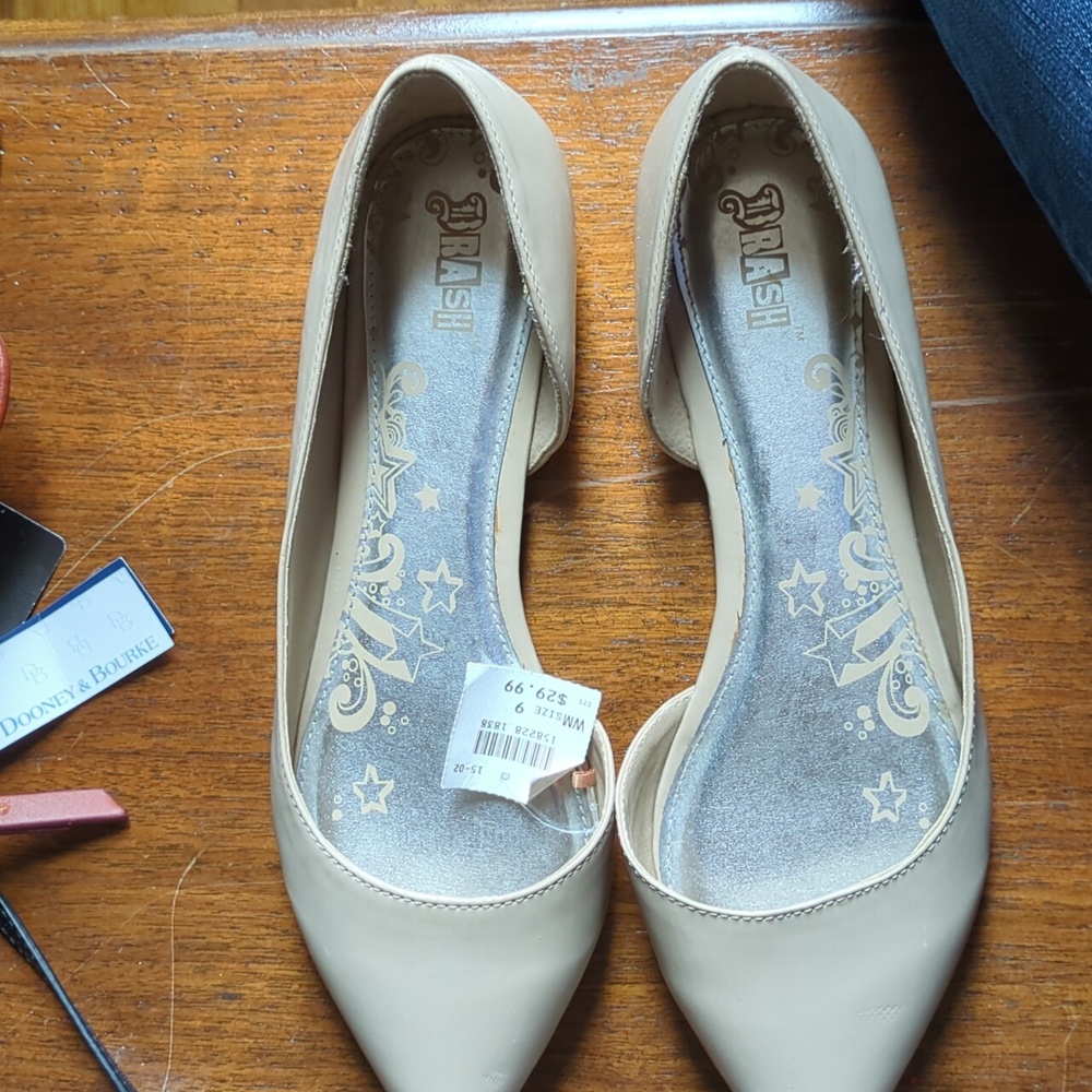 Brash Nude Flats.